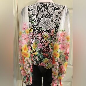 Light pink orange pink crochet lace sheer sleeve‎ button down blouse size large